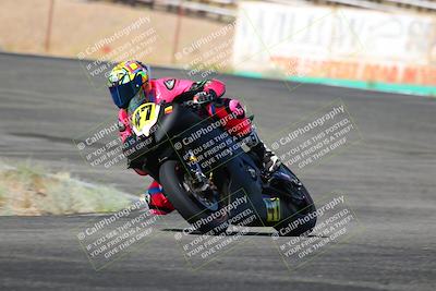 media/Jun-04-2022-WERA (Sat) [[b852bbbd55]]/Practice Races/5-750cc and up novices/